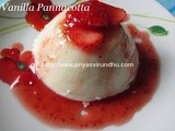 Vanilla Panna cotta with Strawberry Sauce