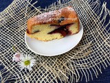 Ciasto ze śliwkami na oleju i śmietanie