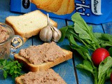 Pasta z suszonych pomidorów i słonecznika