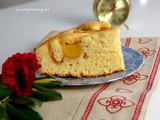 Placek jogurtowy z brzoskwiniami