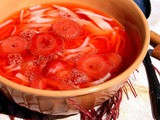 Zupa truskawkowo-rabarbarowa z cynamonem