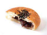 Red Bean Bun (Tau Sar Pau)