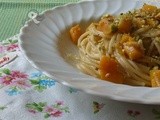 Carbonara di zucca con uova di anatra e pistacchi......buon inizio settimana ^_