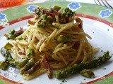 Pasta alla carbonara con asparagi e speck....errore di battitura