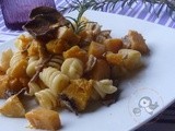 Pasta zucca, funghi e philadelphia....un trio appetitoso ^_