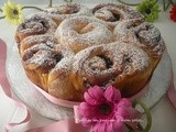 Torta di rose con marmellata per cominciare la settimana in rosa ^_