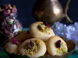 Nankhatai recipe with video | How to make easy nankhatai in cooker