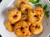 Raju Gari Garelu (Medu Vada with Special Chutney)