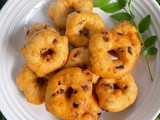 Raju Gari Garelu (Medu Vada with Special Chutney)