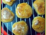 300th Post ~ Basic Dinner rolls with Sugar-Honey Glaze