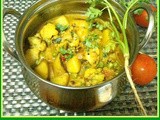 Bengali Phulkopi Aloo Dum~ Potato-cauliflower curry(bengali way)