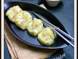 Chicken Momo ~ a Tibetan Delicacy and a mildly spicy Chilli-Garlic Chutney