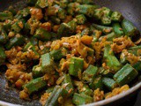 Bhindi do pyaza