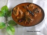 Nadan kozhi curry thengapal ozhichathu / Kerala style spicy chicken curry with coconut milk
