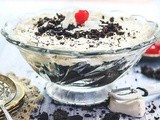 Brownie Trifle with Toffee: Chocolate Punch Bowl Cake