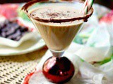 Chocolate Peppermint Martini (Easy Holiday Cocktail)
