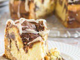 Cinnamon Roll Cheesecake