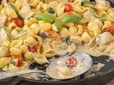 Creamy Spinach Chicken & Pasta Skillet