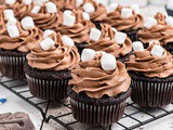 Mexican Hot Chocolate Cupcakes