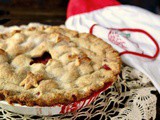 Strawberry Rhubarb Pie: Country Fresh Flavor