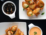 Cream Cheese Wonton + Sriracha Cream Cheese Aioli