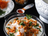 Thayir (Curd) Vadai