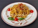 Tagliatelle mortadella e pomodorini con pesto di basilico e rucola alcubo3 di Dany