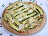 Focaccia integrale con zucchine e crescenza