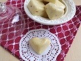Fudge al cioccolato bianco e mandorle