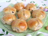 Hot cross buns