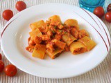 Paccheri con ragù di pesce spada