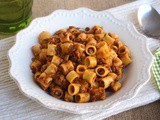 Pasta con ragù di lenticchie