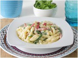 Pasta con speck patate e rucola