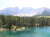 Lago di Carezza e Val d’Ega: cosa vedere e altri consigli per una vacanza sostenibile