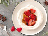 Mousse alle fragole e yogurt in 10 minuti (senza gelatina e senza cottura)