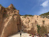 Trekking al Grand Canyon delle Marche: le Lame Rosse al Lago di Fiastra