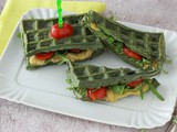 Waffle salati fit con avocado e rucola