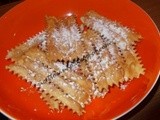 Chiacchiere o frappe di carnevale