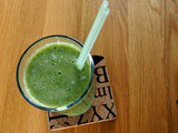 Tropical Green Smoothie