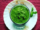 Mint Chutney with Raw Mango and Ghost Chilli (Podina, Kaccha Aam and Bhut Jolokia Chutney)