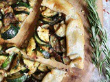 Air Fryer Zucchini Galette (Easy 15-minute recipe)