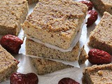 Jujube Quinoa Bars