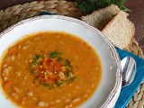 Slow Cooker White Bean Soup Recipe