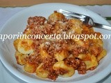 Gnocchi  al ragu'