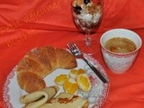 Petit déjeuner dans le bistrot