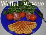 Waffel all'aglio con rucola,pomodorini e prosciutto crudo