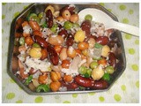 Omavalli Bajji / Karpooravalli Bajji / Aromatic Fritters