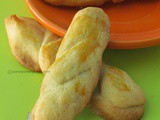 Kourabiethes / Greek Shortbread