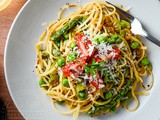 Easiest Way to Prepare Yummy Tris di spaghetti con le verdure di primavera
