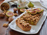 How to Prepare Perfect Crostata vegana con fichi e crumble di noci e pinoli